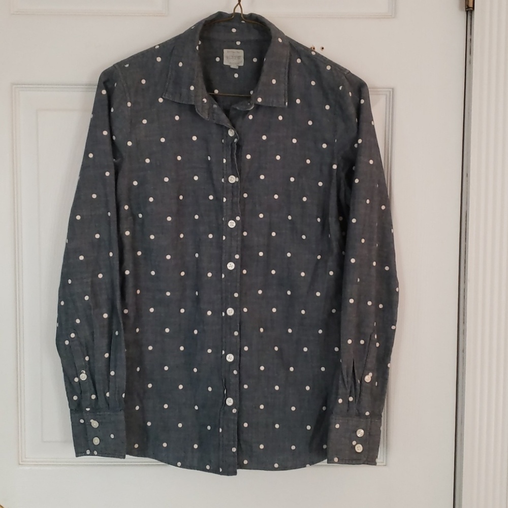 Button down long sleeve shirt